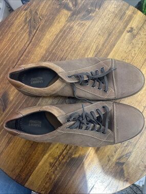 Johnston & Murphy Brown Leather and Suede Lace-Up Sneakers
